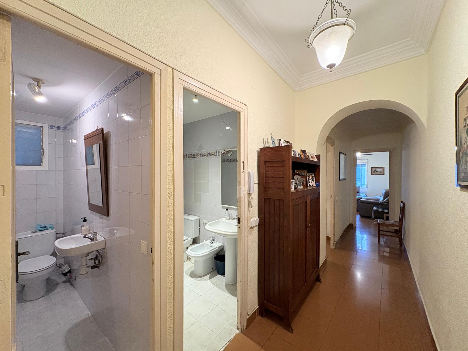 Imagen 4 Piso en venta en Valencia / Próxima a los jardines del cauce del río