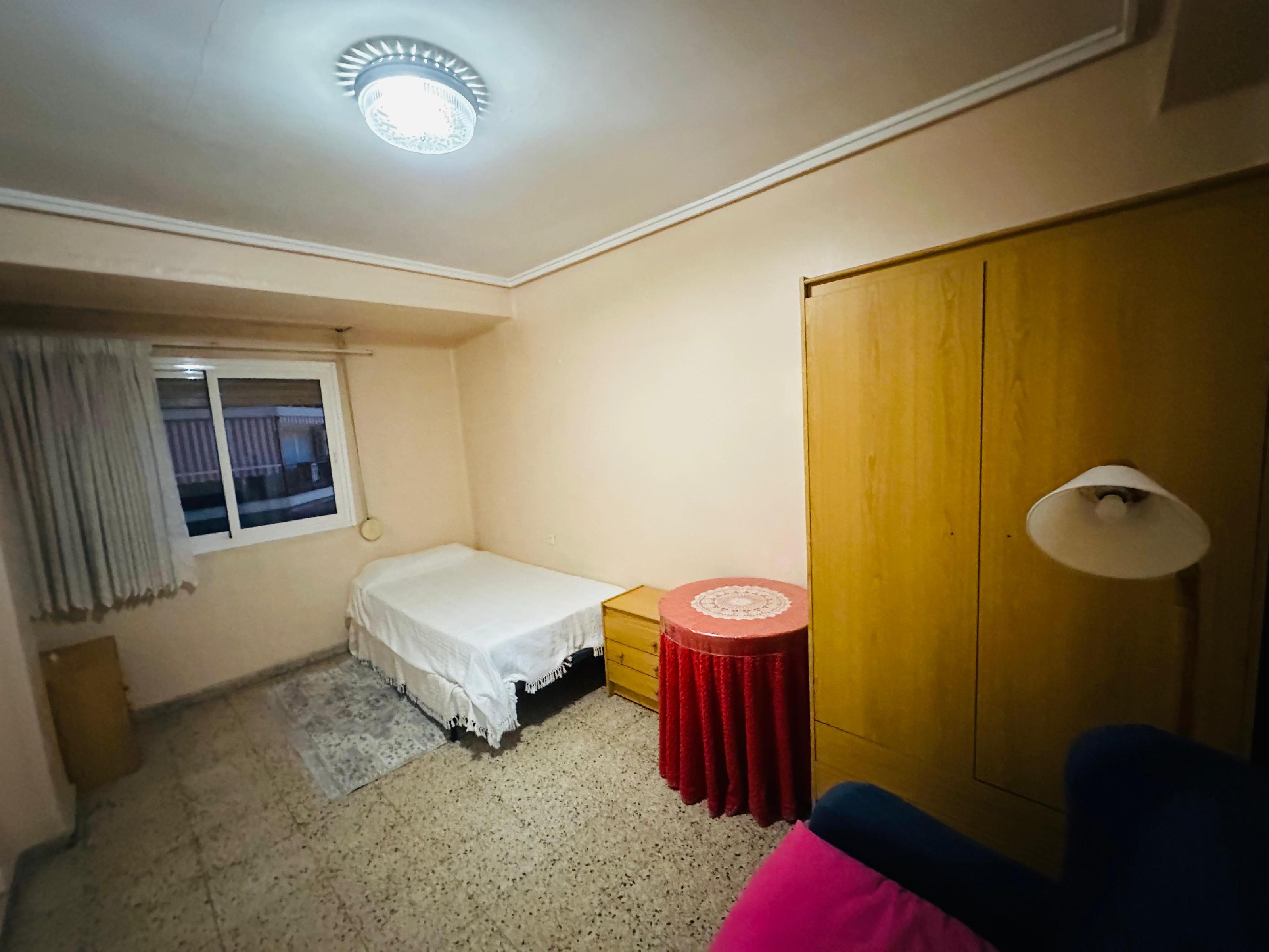 Imagen 5 Piso en venta en Valencia / A 5 min andando de Ruzafa