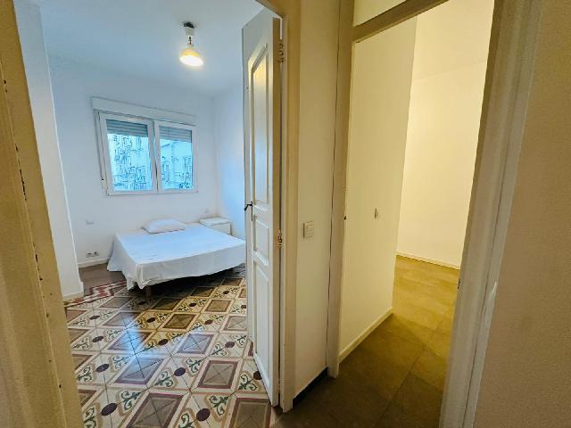 Imagen 5 Inmueble 299354 - Piso en venta en Valencia / Próxima a Gran Via de las Germanías 