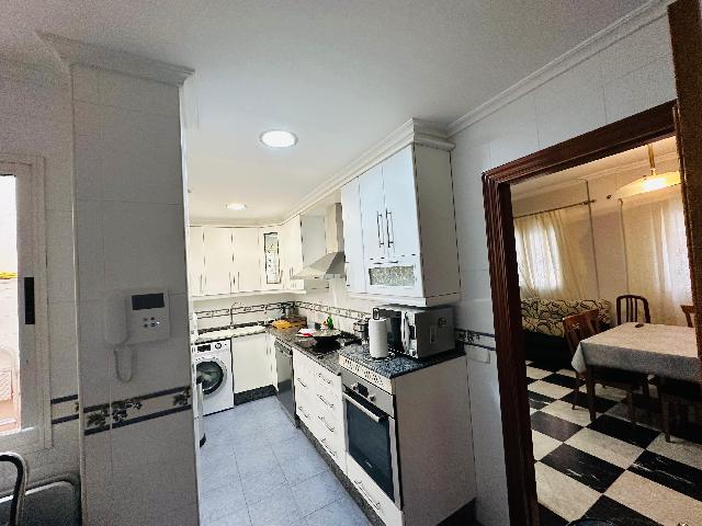 Imagen 14 Inmueble 299405 - Casa en venta en Valencia / A un paso de la Plaza Armada Española