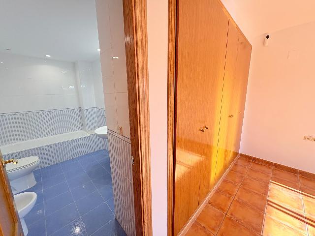 Imagen 14 Inmueble 299565 - Piso en venta en Rocafort / Rocafort Centro