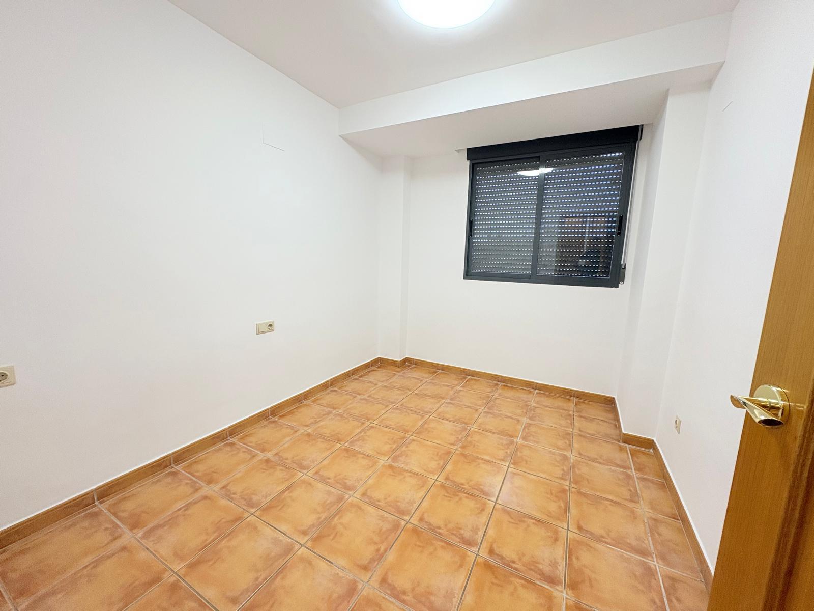 Imagen 15 Piso en venta en Rocafort / Rocafort Centro
