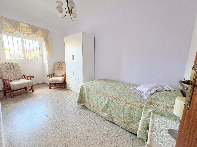 Imagen 12 Inmueble 299746 - Piso en venta en Torrent / Próxima al Campo de Fútbol San Gregorio