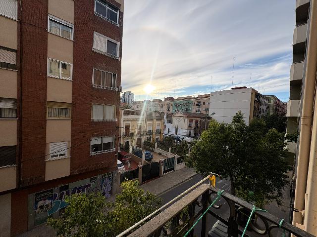 Imagen 8 Inmueble 299773 - Piso en venta en Valencia / Próxima a Ciudad de las Ciencias y cauce del río