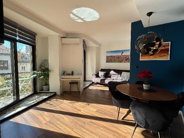 Imagen 1 Inmueble 299979 - Piso en venta en Valencia / Junto al Mercado Central