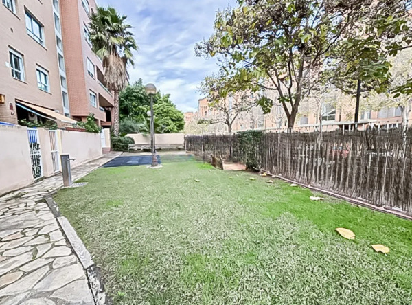 Imagen 5 Inmueble 300067 - Piso en venta en Valencia / Próxima al Hospital Arnau de Vilanova