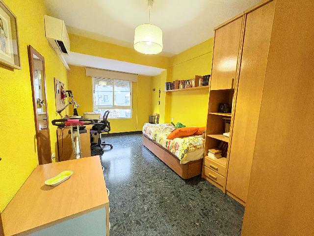 Imagen 23 Inmueble 300137 - Piso en venta en Valencia / Junto Plaza de España