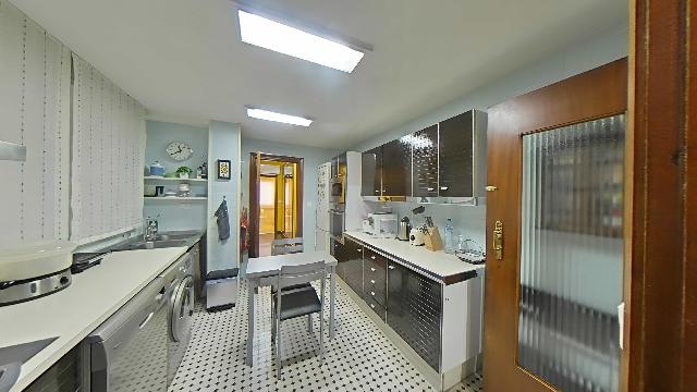 Imagen 32 Inmueble 300137 - Piso en venta en Valencia / Junto Plaza de España