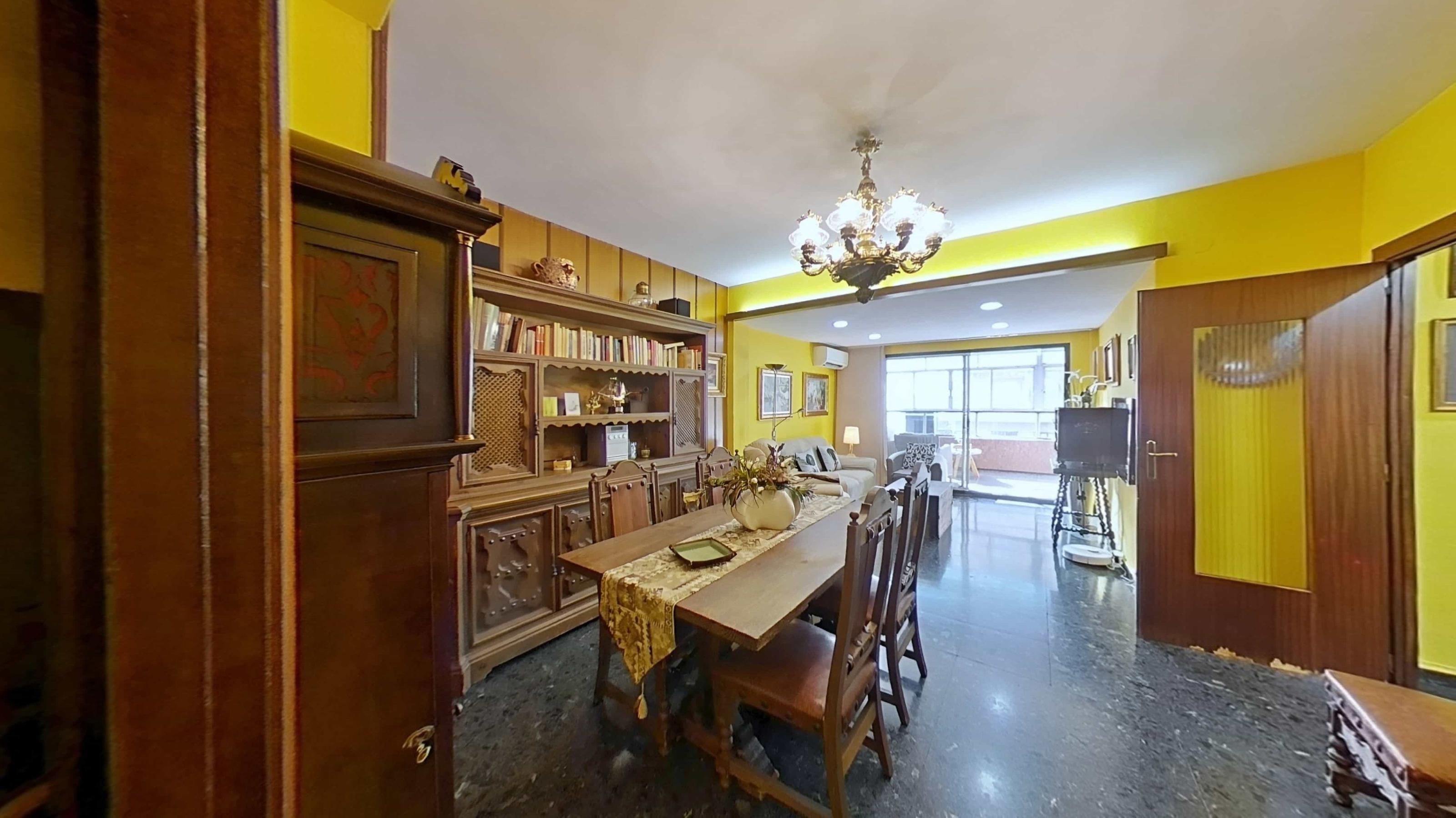 Imagen 40 Piso en venta en Valencia / Junto Plaza de España