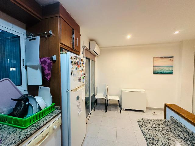 Imagen 8 Inmueble 300173 - Piso en venta en Valencia / Frente al parque Reverendo José Pinazo