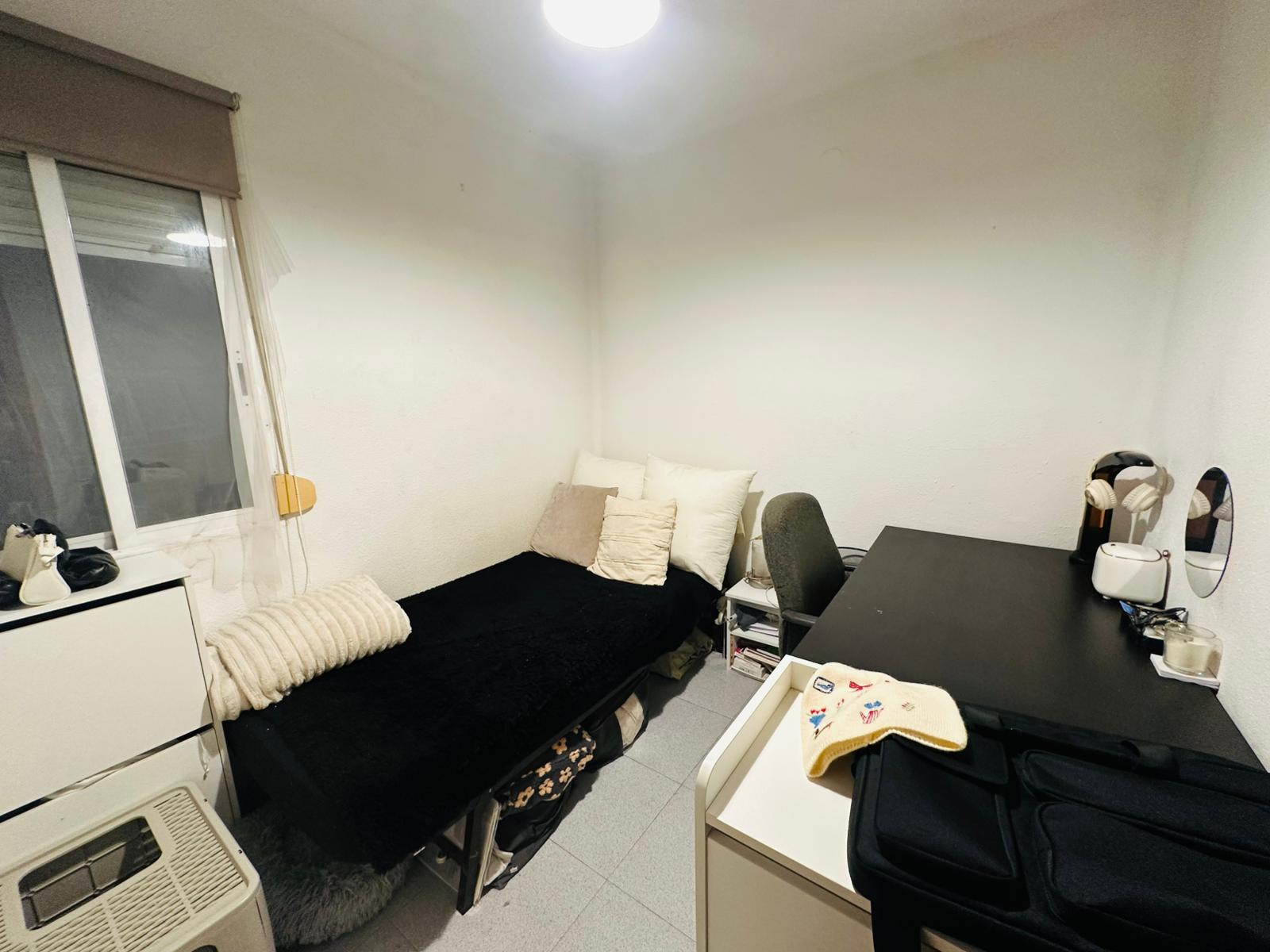 Imagen 11 Piso en venta en Valencia / Frente al parque Reverendo José Pinazo