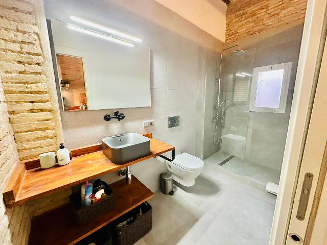 Imagen 3 Inmueble 300288 - Piso en venta en Valencia / Próxima a las Torres de Serrano