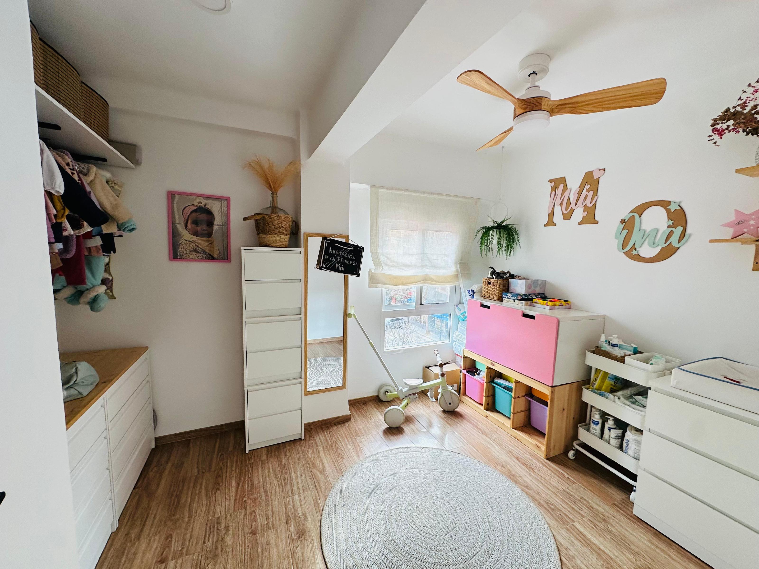 Imagen 21 Piso en venta en Valencia / Junto al Parque de Benicalap