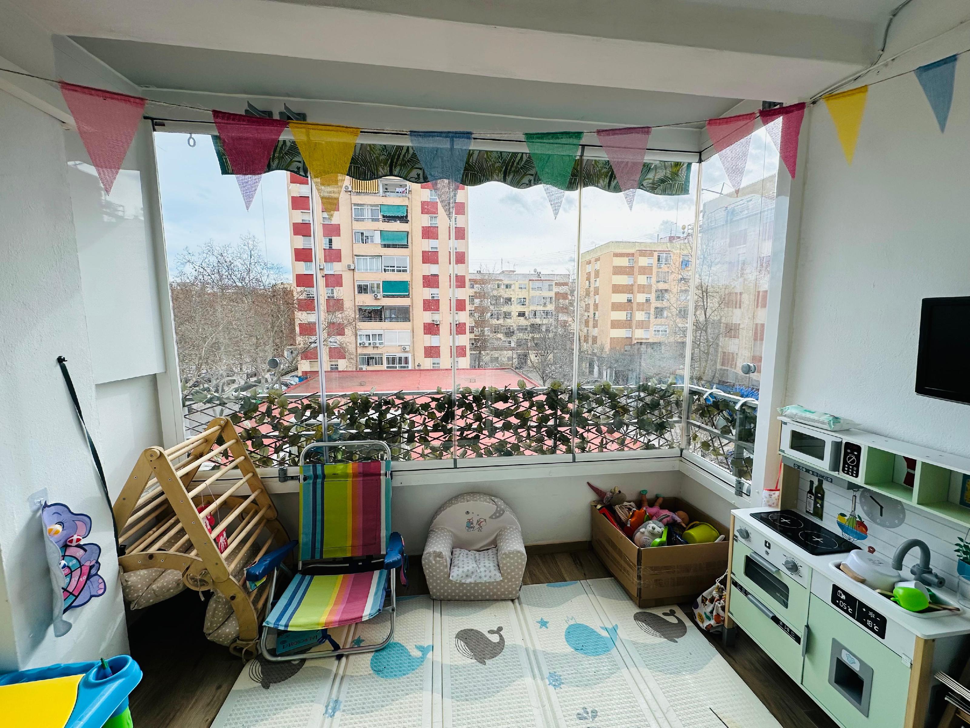 Imagen 14 Piso en venta en Valencia / Junto al Parque de Benicalap