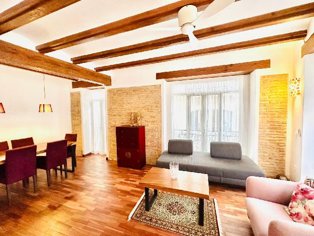 Imagen 8 Inmueble 300440 - Piso en venta en Valencia / Próxima al Mercado Central