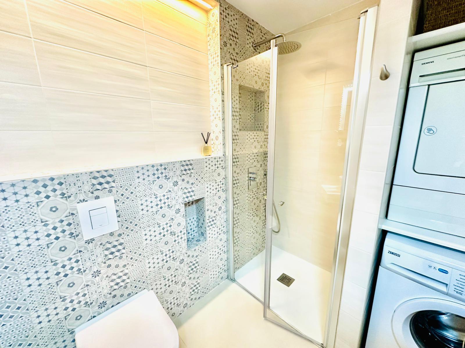 Imagen 37 Piso en venta en Valencia / Próxima al Mercado Central