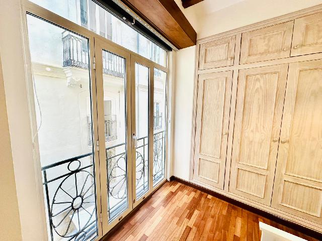 Imagen 21 Inmueble 300440 - Piso en venta en Valencia / Próxima al Mercado Central