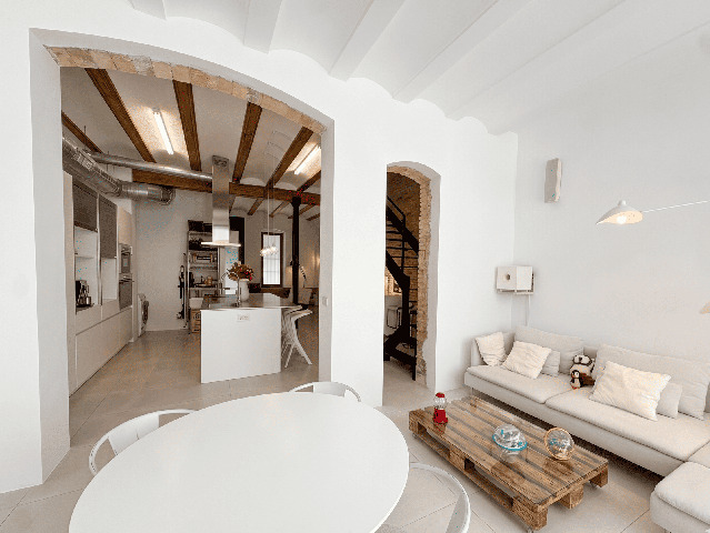 Imagen 12 Inmueble 300507 - Casa Adosada en venta en Valencia / Próxima al Mercado de Jesús