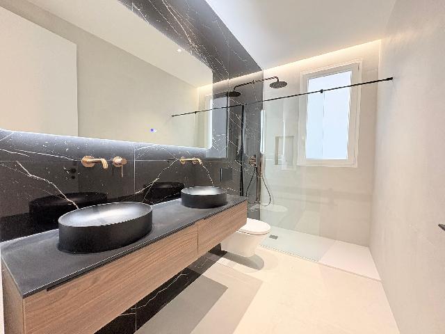 Imagen 22 Inmueble 300848 - Piso en venta en Valencia / Junto Plaza del Ayuntamiento