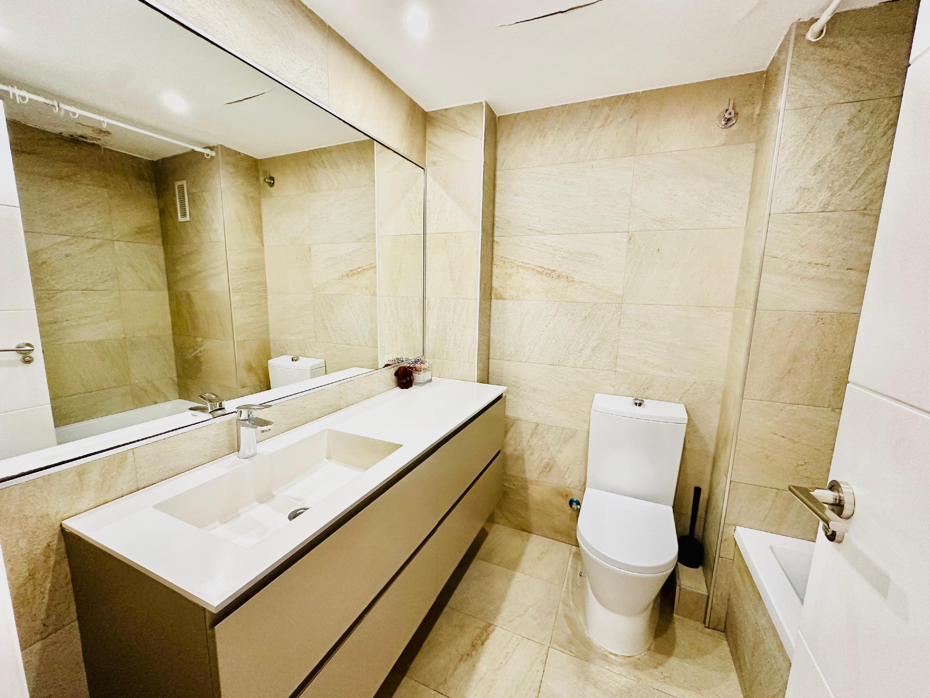 Imagen 4 Piso en venta en Valencia / Carretera de Malilla