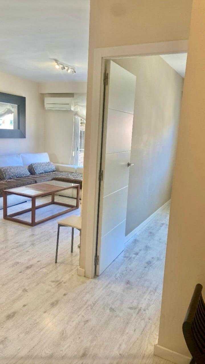 Imagen 5 Piso en venta en Valencia / Carretera de Malilla