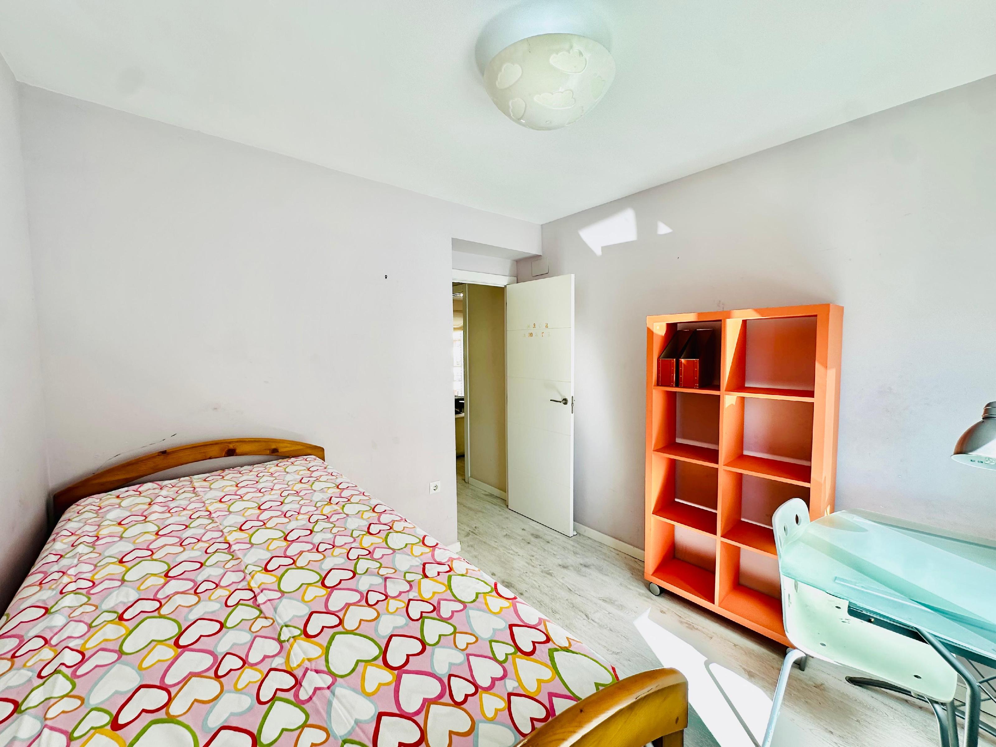 Imagen 32 Piso en venta en Valencia / Carretera de Malilla