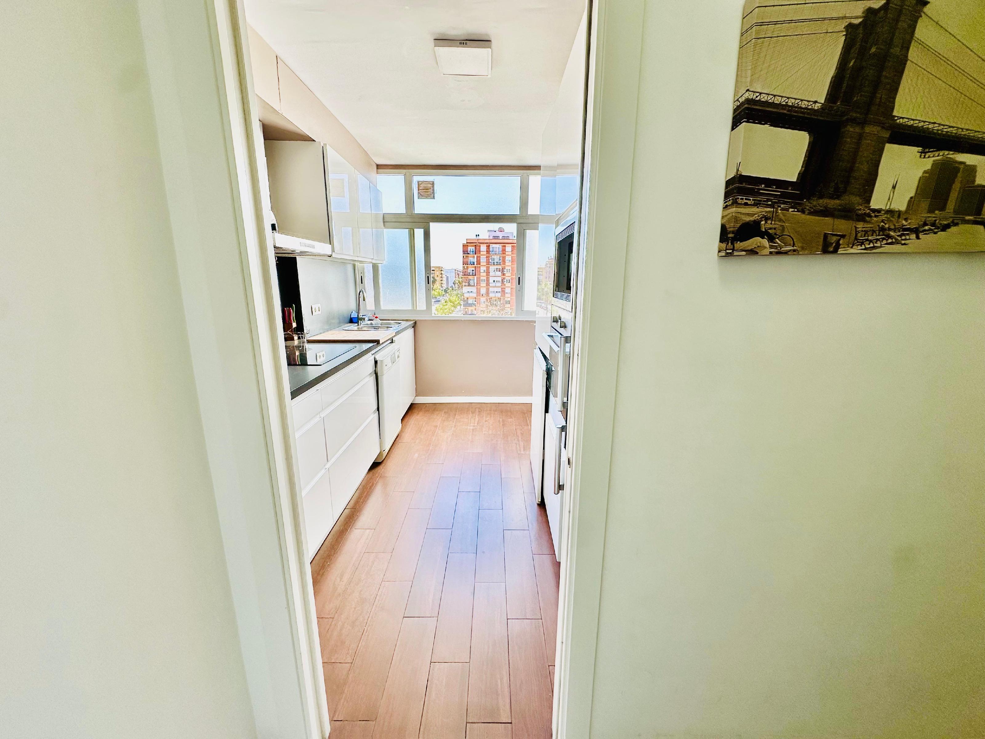 Imagen 8 Piso en venta en Valencia / Carretera de Malilla