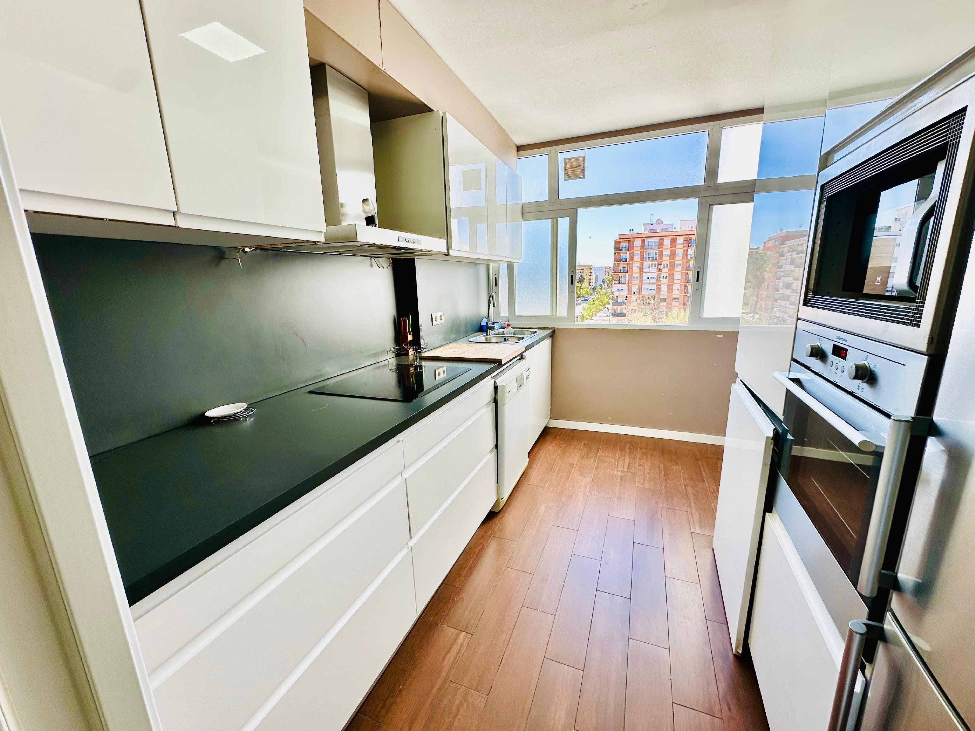 Imagen 9 Piso en venta en Valencia / Carretera de Malilla