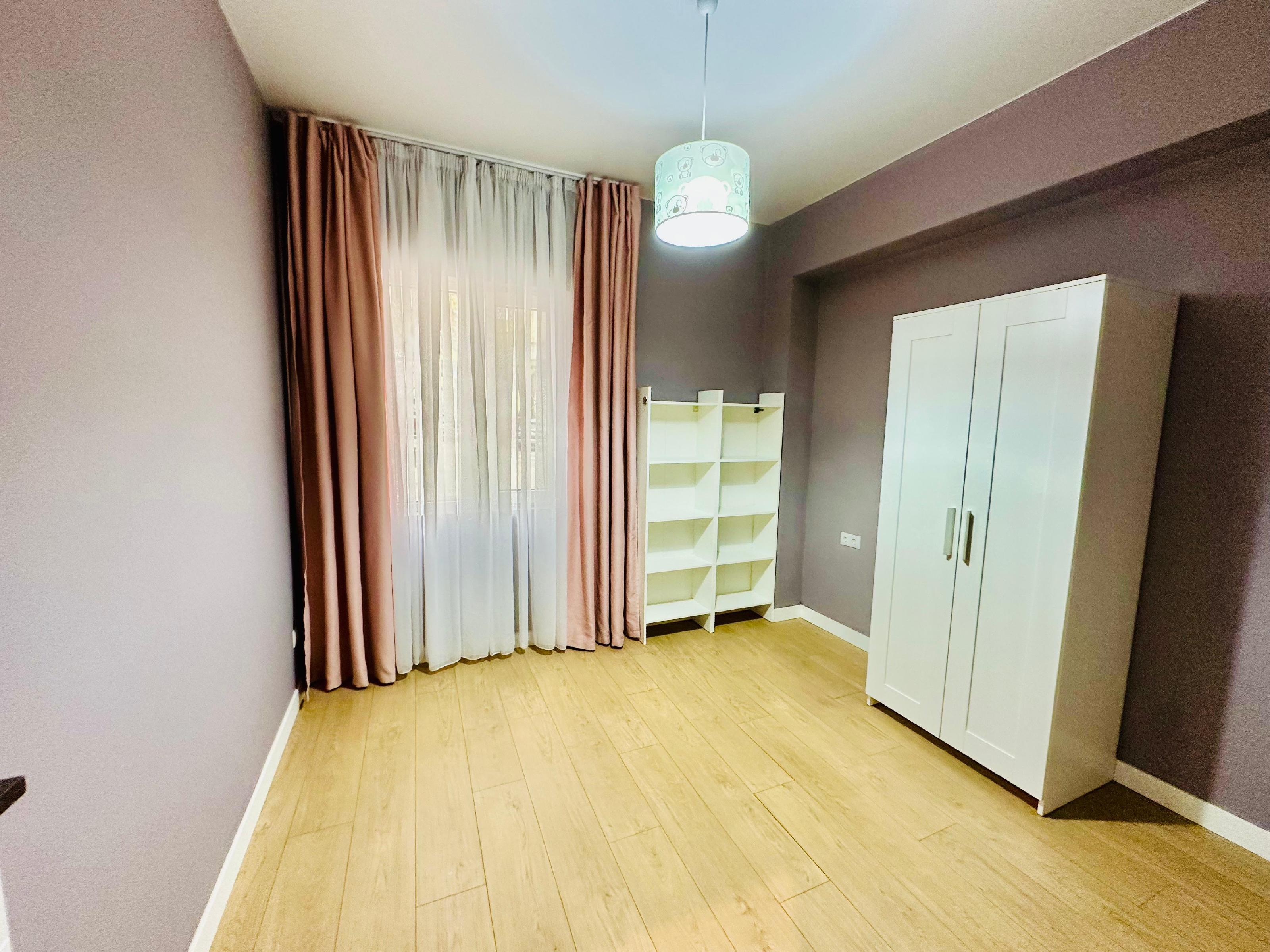 Imagen 4 Piso en venta en Valencia / Próxima al Parque de Benicalap