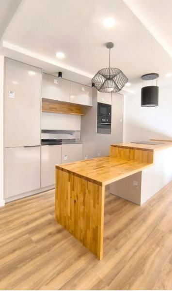 Imagen 6 Piso en venta en Valencia / Próxima al Hospital Universitario Doctor Peset