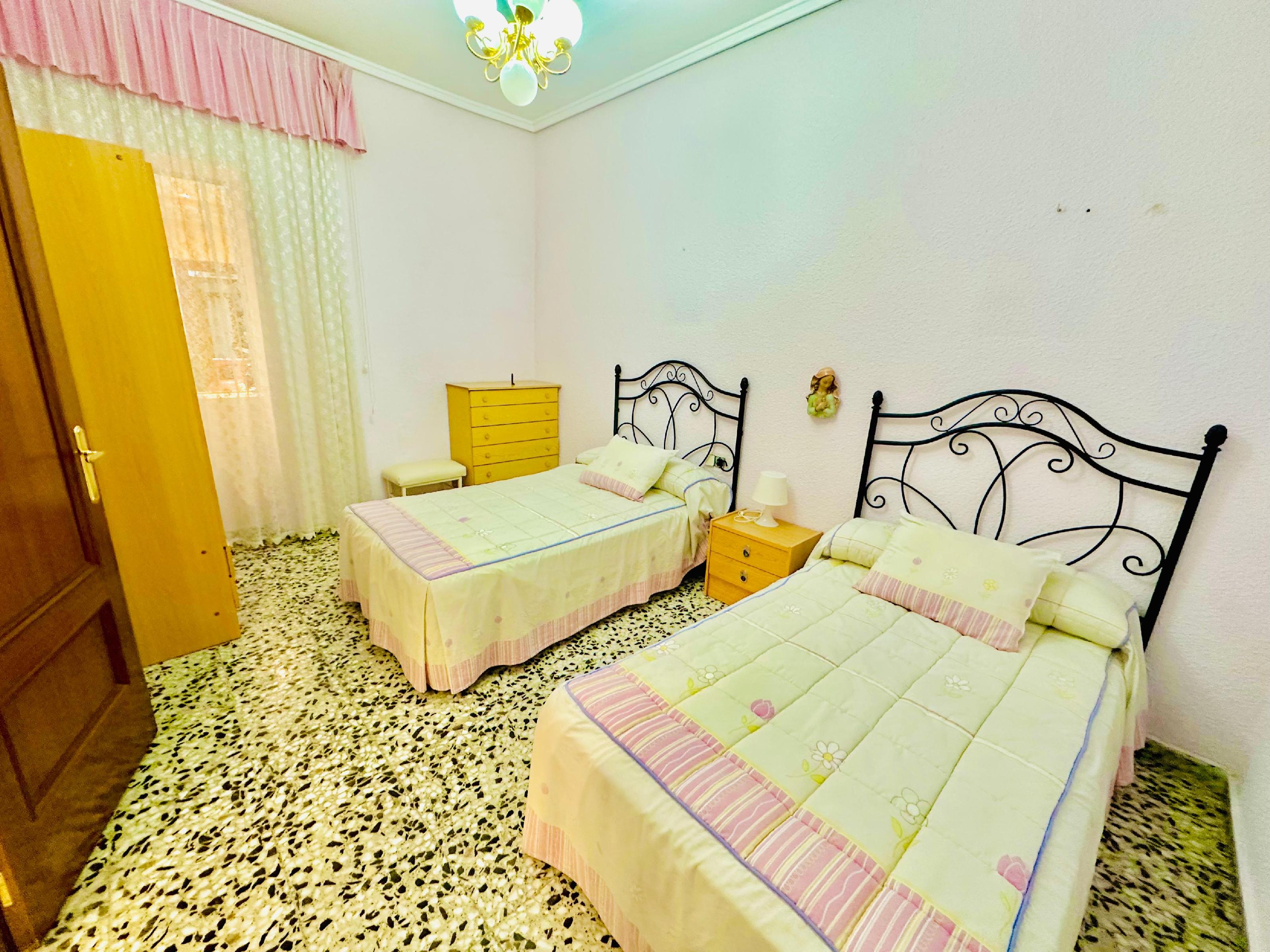 Imagen 9 Casa en venta en Burjassot / Próxima a la Plaza de la Concordia