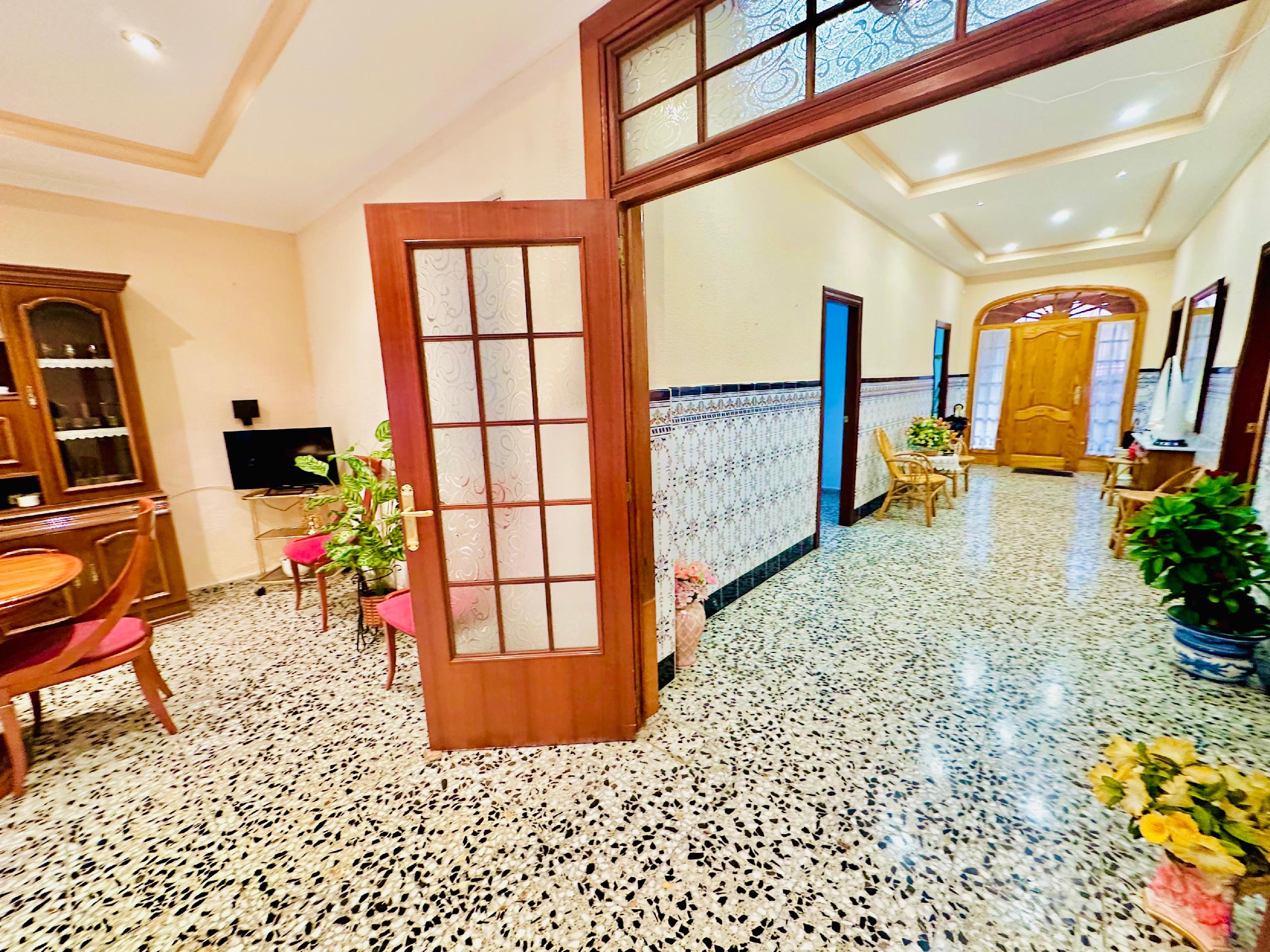 Imagen 3 Casa en venta en Burjassot / Próxima a la Plaza de la Concordia