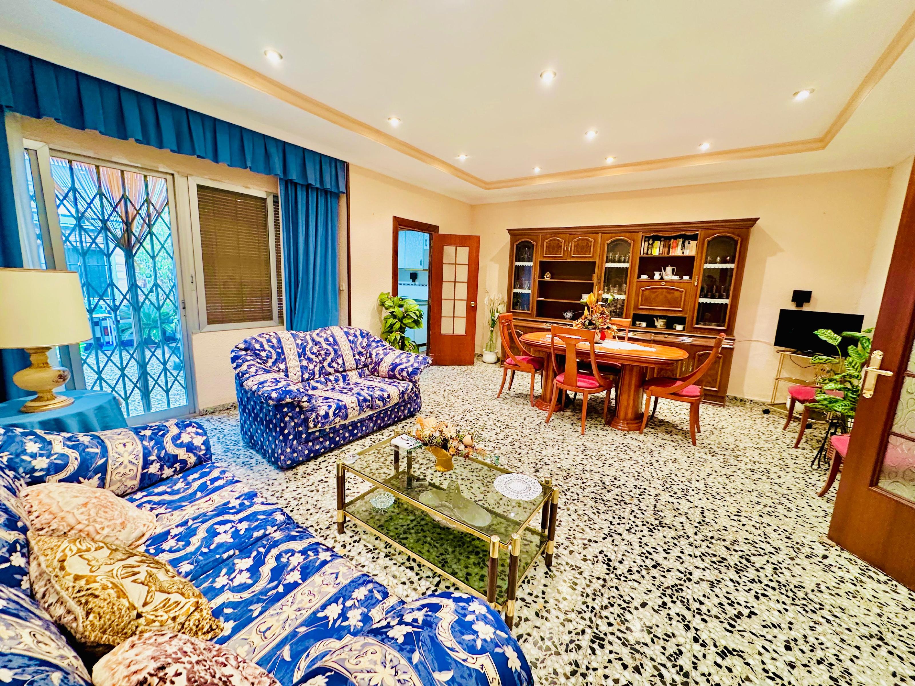 Imagen 7 Casa en venta en Burjassot / Próxima a la Plaza de la Concordia