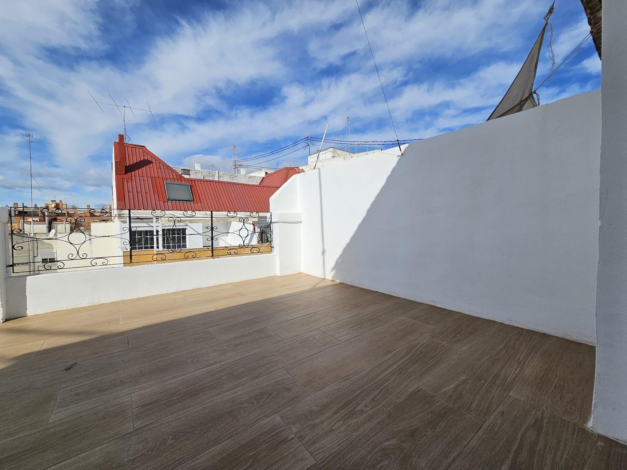 Imagen 9 Ático en venta en Valencia / Próximo al Mercado Municipal del Cabanyal