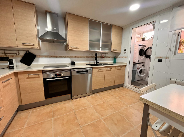 Imagen 1 Inmueble 301396 - Casa en venta en Moncada / Próxima al Ceu San Pablo