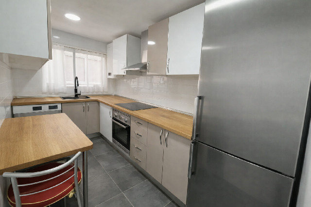 Imagen 2 Inmueble 301420 - Piso en venta en Torrent / Próxima al Campo de San Gregorio