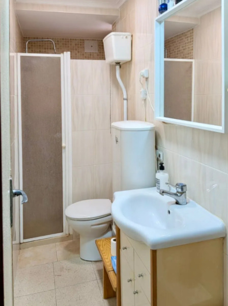 Imagen 4 Piso en venta en Valencia / Proxima a Calle Maximiliano Thous