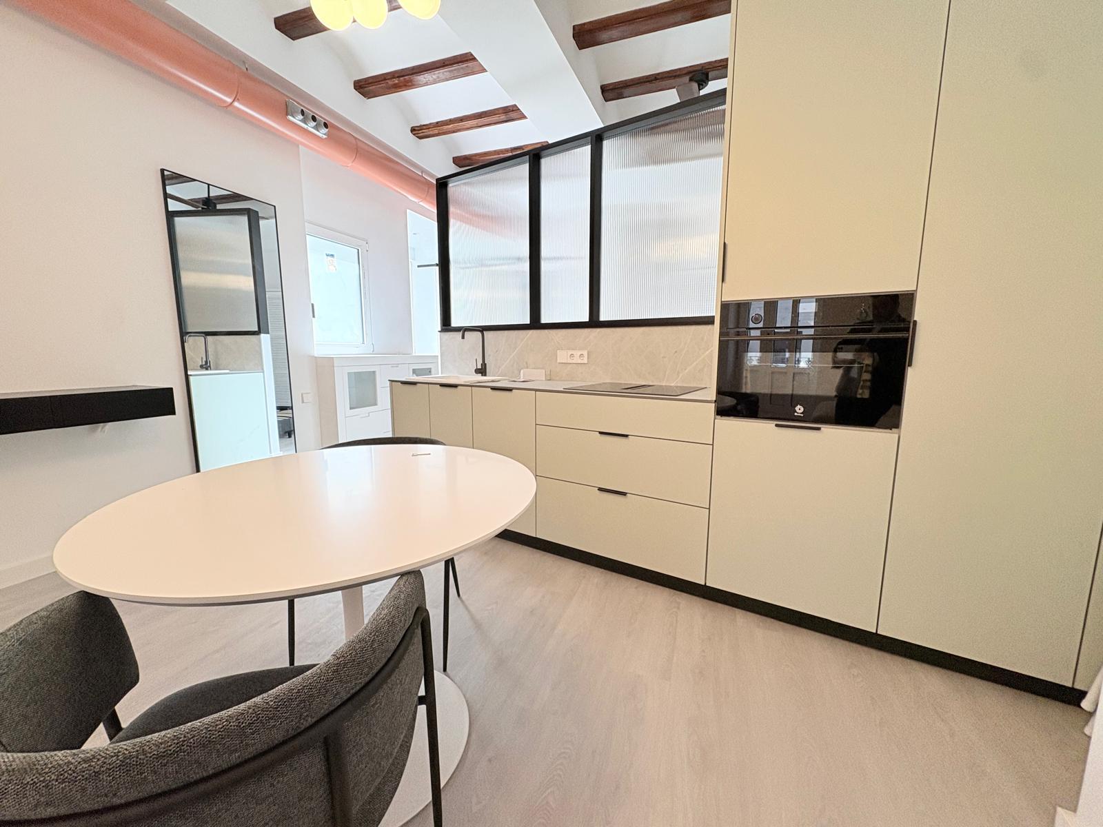 Imagen 5 Piso en venta en Valencia / Junto al Mercado de Ruzafa