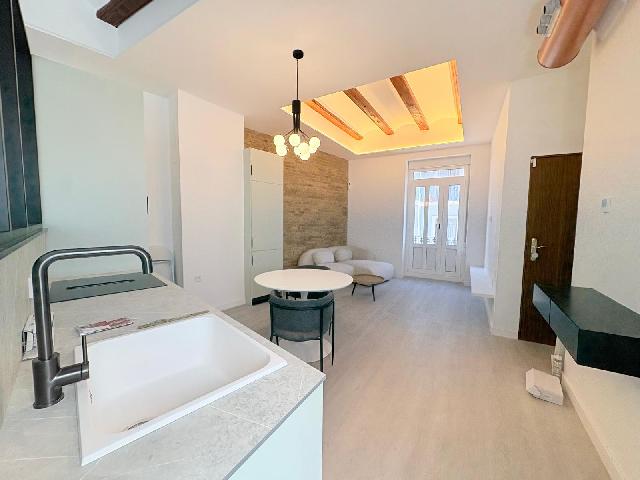 Imagen 4 Inmueble 301688 - Piso en venta en Valencia / Junto al Mercado de Ruzafa