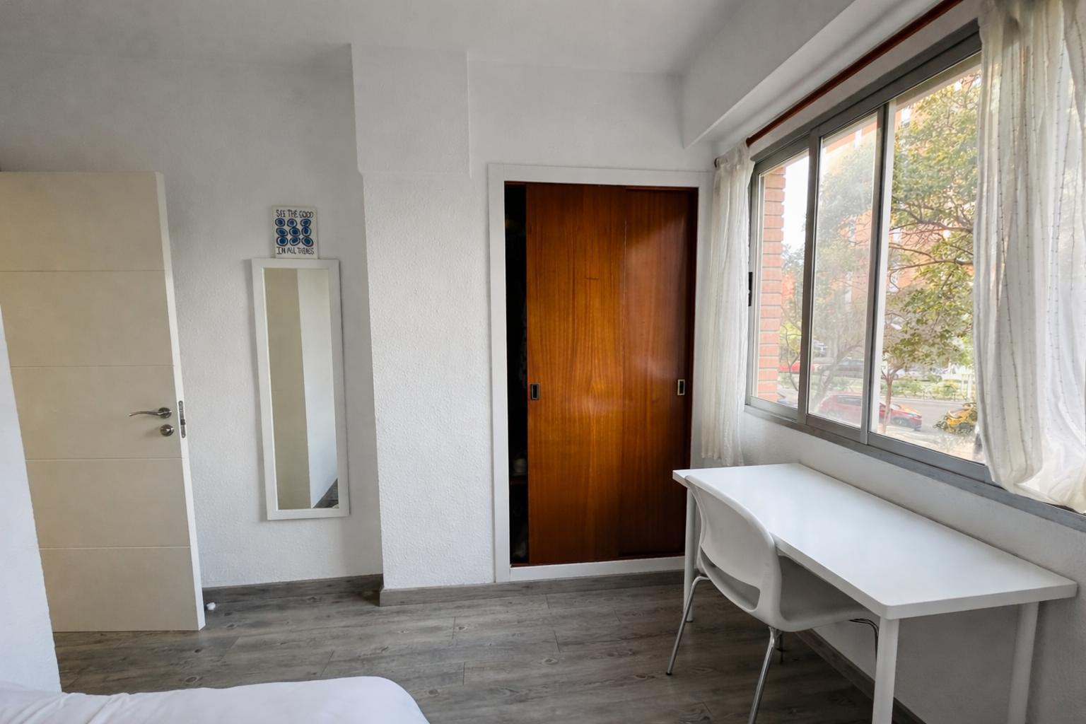 Imagen 8 Piso en venta en Valencia / Próxima al Hospital Casa de la Salud