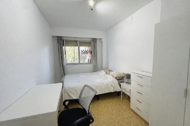 Imagen 15 Inmueble 301813 - Piso en venta en Valencia / Próxima al Hospital Casa de la Salud