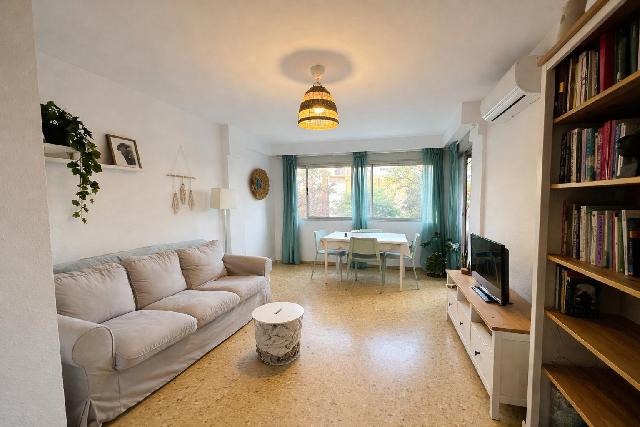 Imagen 1 Inmueble 301813 - Piso en venta en Valencia / Próxima al Hospital Casa de la Salud