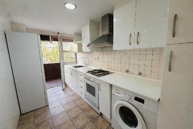 Imagen 2 Inmueble 301813 - Piso en venta en Valencia / Próxima al Hospital Casa de la Salud