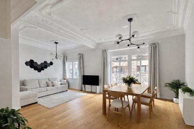 Imagen 1 Inmueble 302024 - Piso en venta en Valencia / Próxima a la Plaza de Cánovas del Castillo