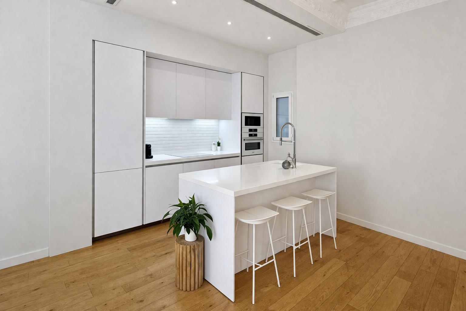 Imagen 4 Piso en venta en Valencia / Próxima a la Plaza de Cánovas del Castillo