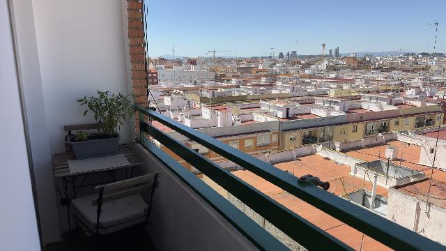 Imagen 1 Inmueble 302066 - Piso en venta en Valencia / Próxima al Estadio del Levante