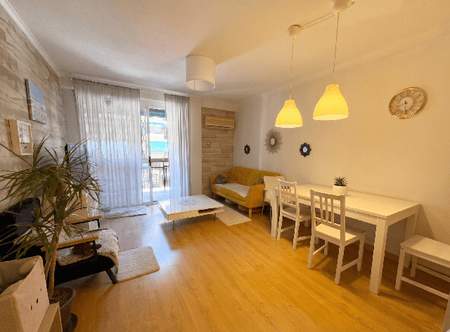 Imagen 8 Inmueble 302431 - Piso en venta en Valencia / Próxima al Roig Arena