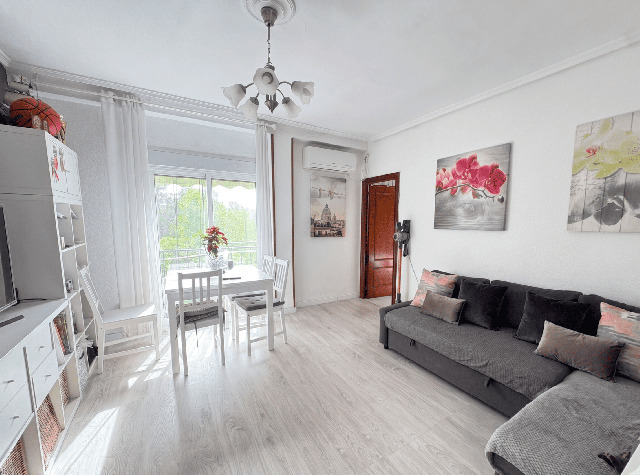 Imagen 5 Inmueble 302669 - Piso en venta en Valencia / Junto a los Jardines del Cauce y Nuevo Centro