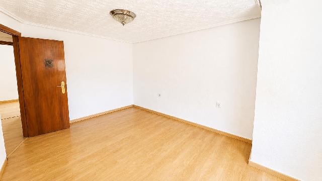 Imagen 12 Inmueble 302714 - Piso en venta en Valencia / Próxima a la UPV - Ciudad Politécnica de la Innovación 