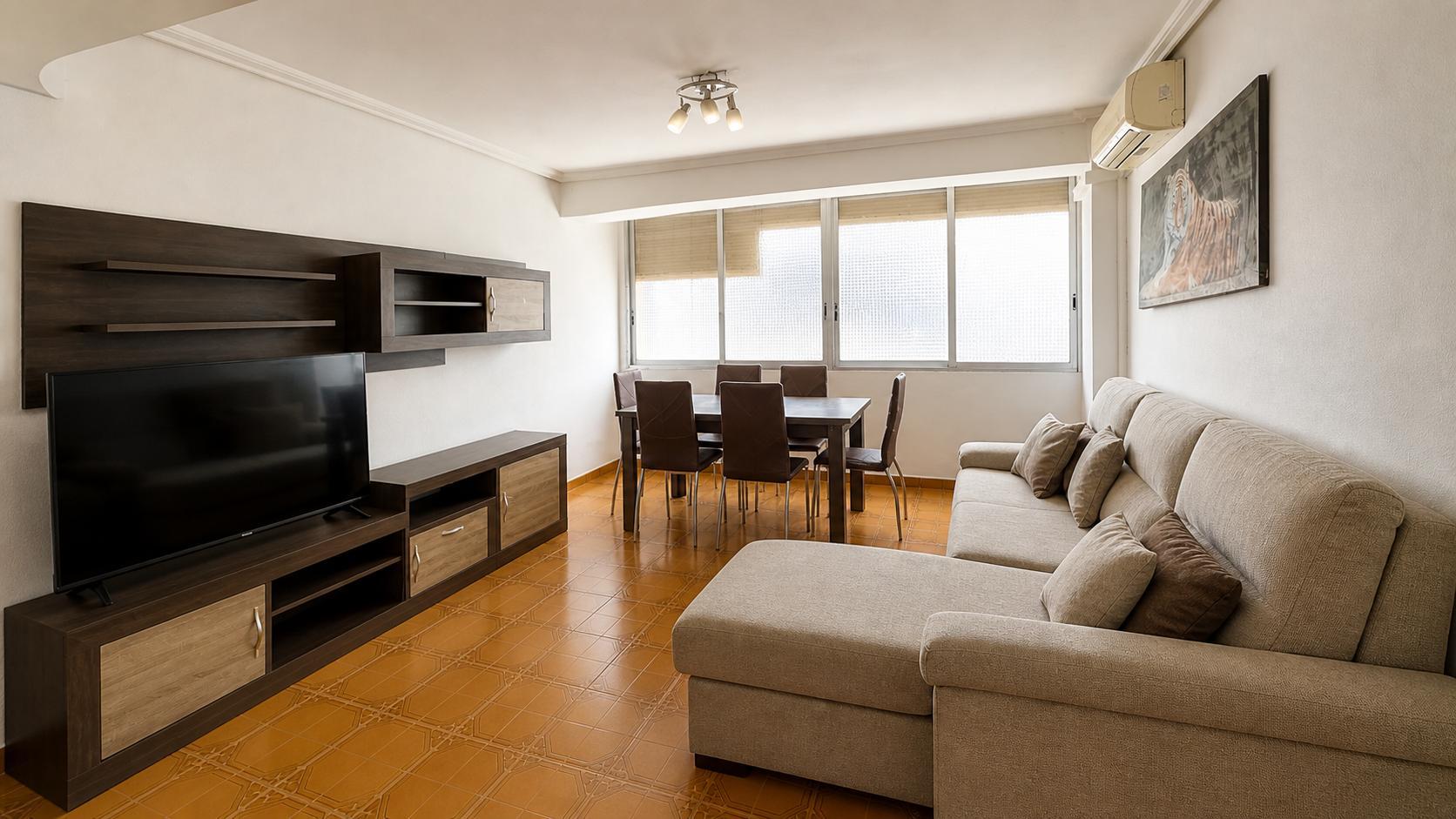 Imagen 1 Piso en venta en Valencia / Próxima al Estacio Nou Mestalla